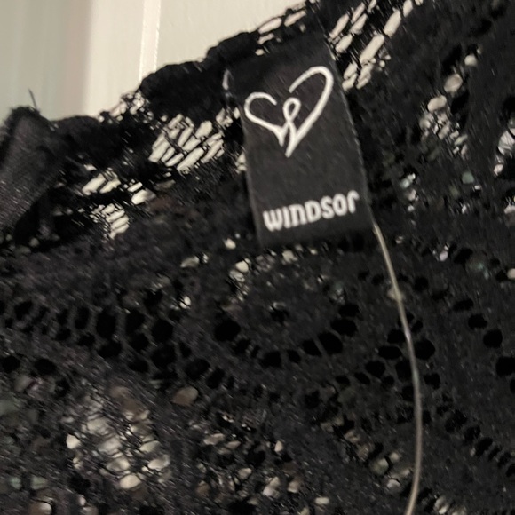 SHEER MESH SEE THROUGH DRESS WITH SLIT IN THE BACK BRAND NEW - Picture 6 of 13